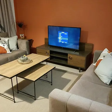 Kadikoy Merkezde Iki Yatakli Tum Daire Apartament Stambuł